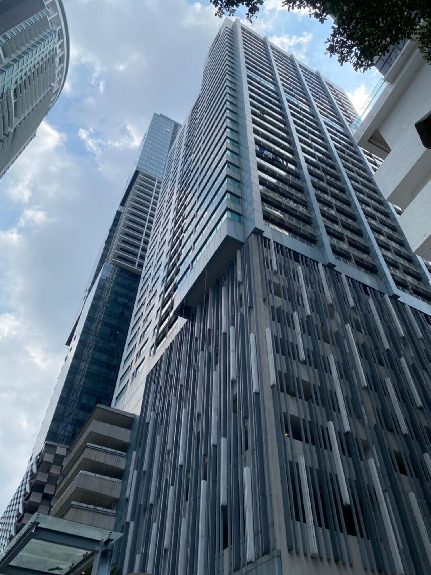 Mercu Summer Suites Klcc By Minutepointhome Куала-Лумпур Экстерьер фото